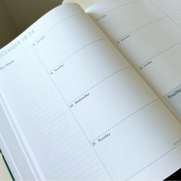 2023-2024 Planner Office Home School - Picture 3 of 7